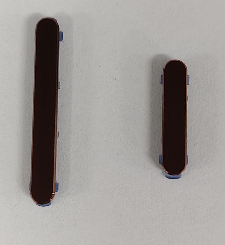 V70 Seitentasten Rotbraun